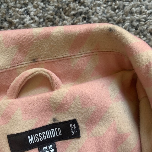 Missguided + Two-Tone Utility Jacket Shacket - Picture 4 of 6
